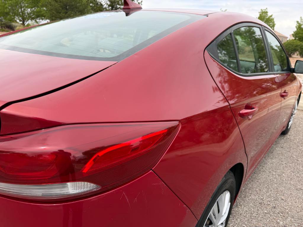 Hyundai Elantra SE 2017