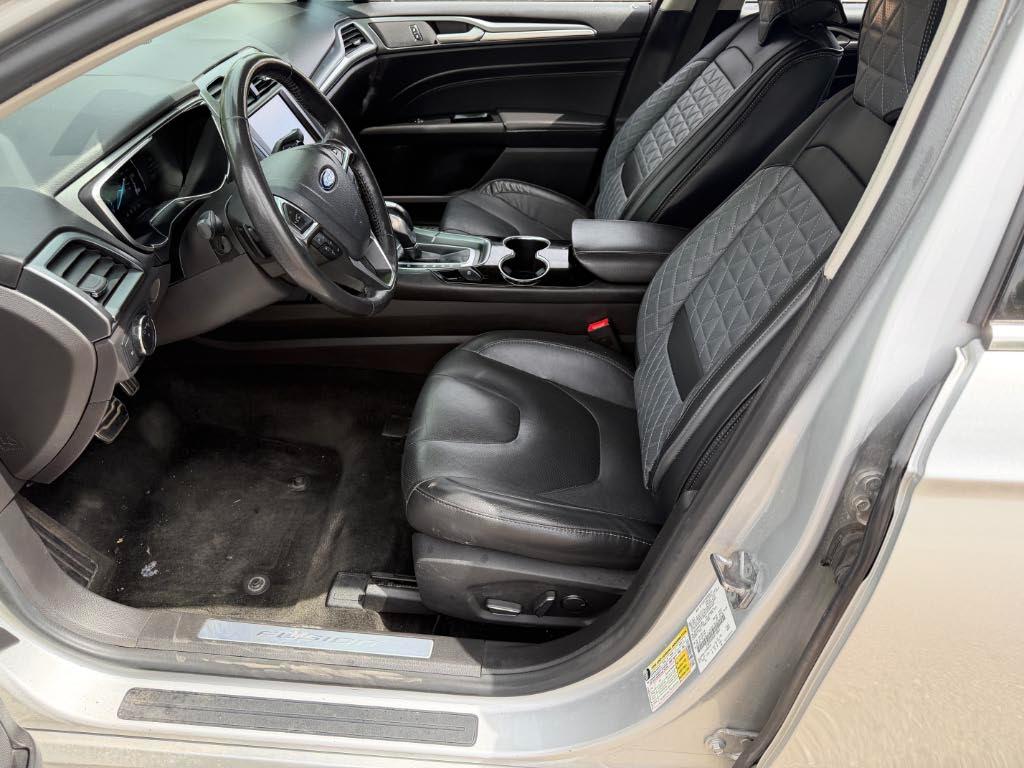 Ford Fusion Titanium 2016