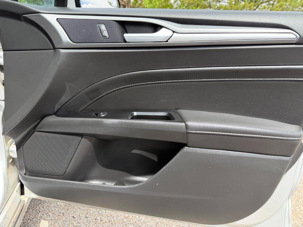 Ford Fusion Titanium 2016