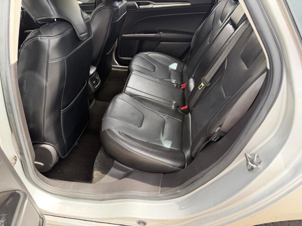 Ford Fusion Titanium 2016