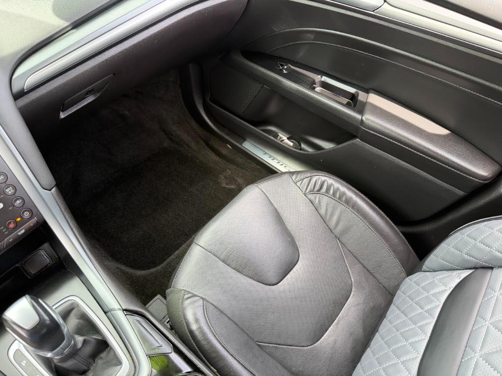 Ford Fusion Titanium 2016