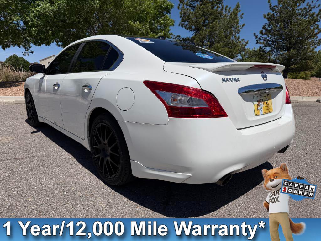 Nissan Maxima S 2011