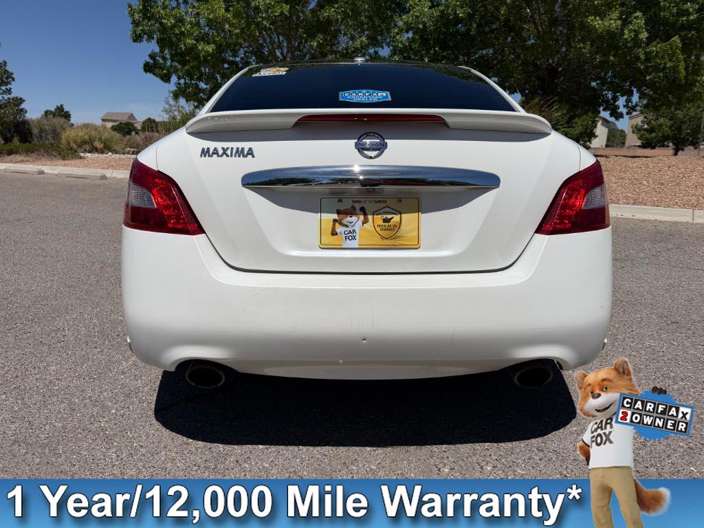 Nissan Maxima S 2011