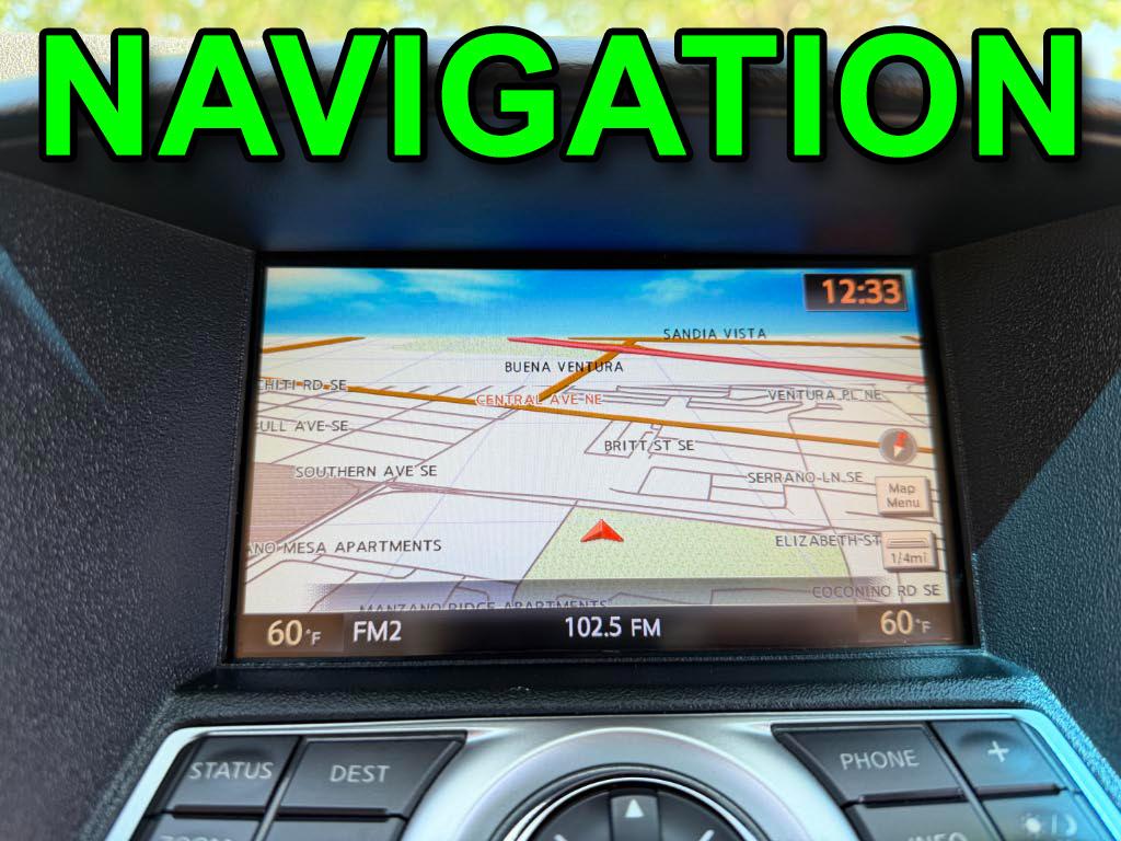 Nissan Maxima S 2011