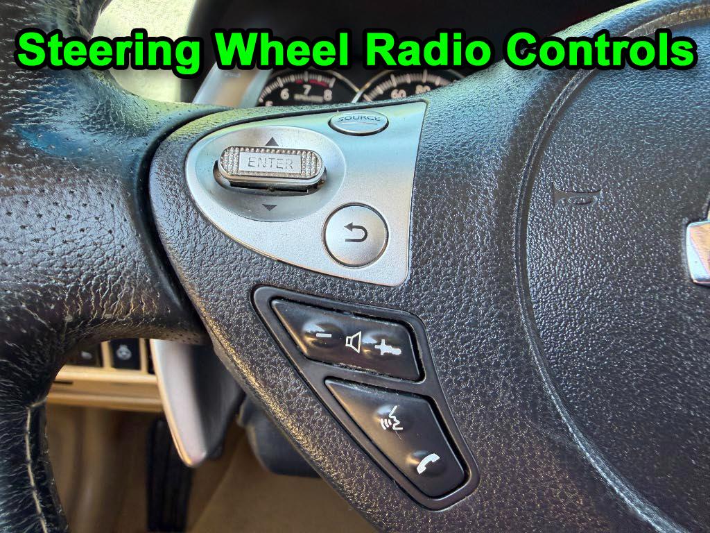 Nissan Maxima S 2011