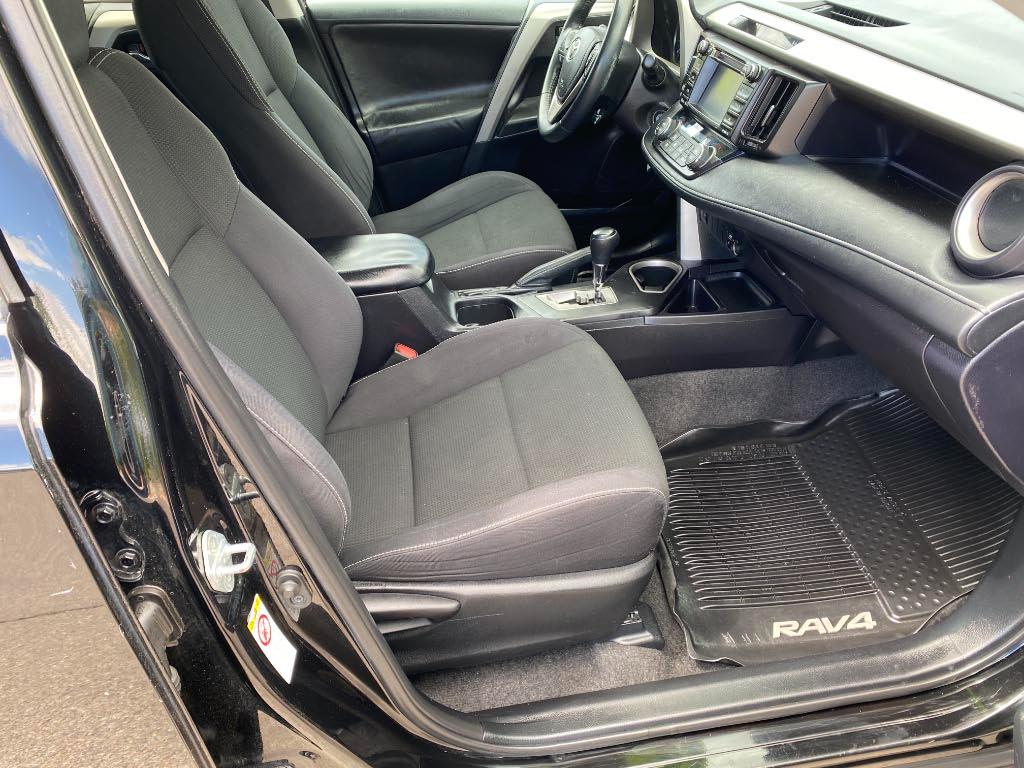 Toyota RAV4 XLE 2017