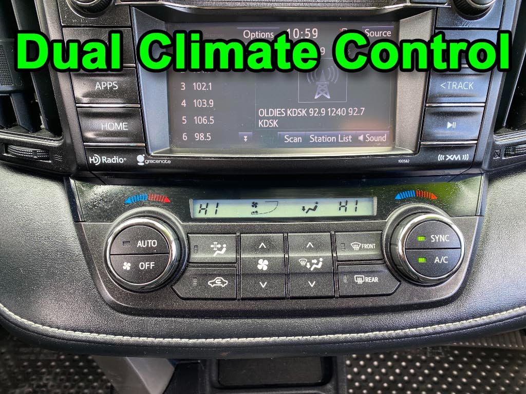 Toyota RAV4 XLE 2017