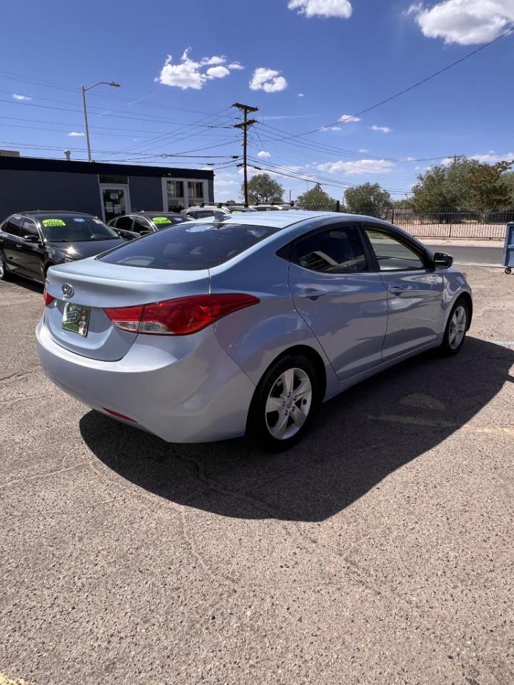 Hyundai ELANTRA GLS/SE/  2013