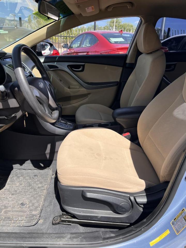 Hyundai ELANTRA GLS/SE/  2013