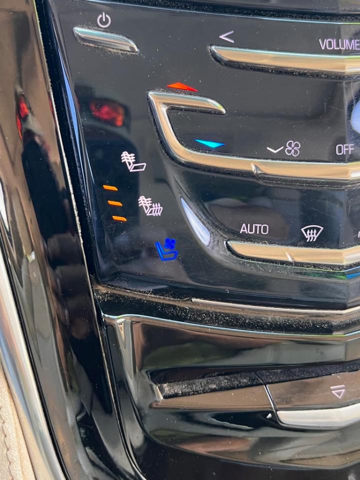 Cadillac Escalade ESV Luxury 4WD 2016