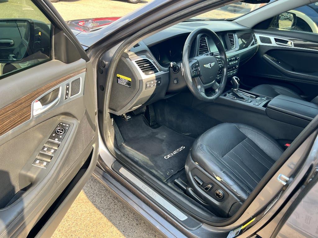 Genesis G80 3.8 2015