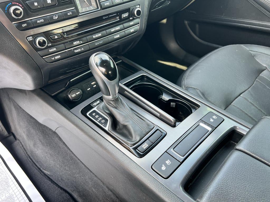 Genesis G80 3.8 2015