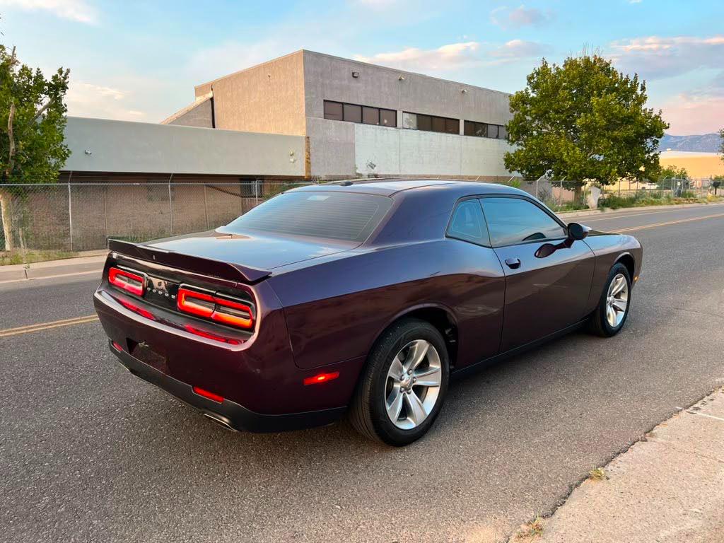 Dodge Challenger SXT 2020