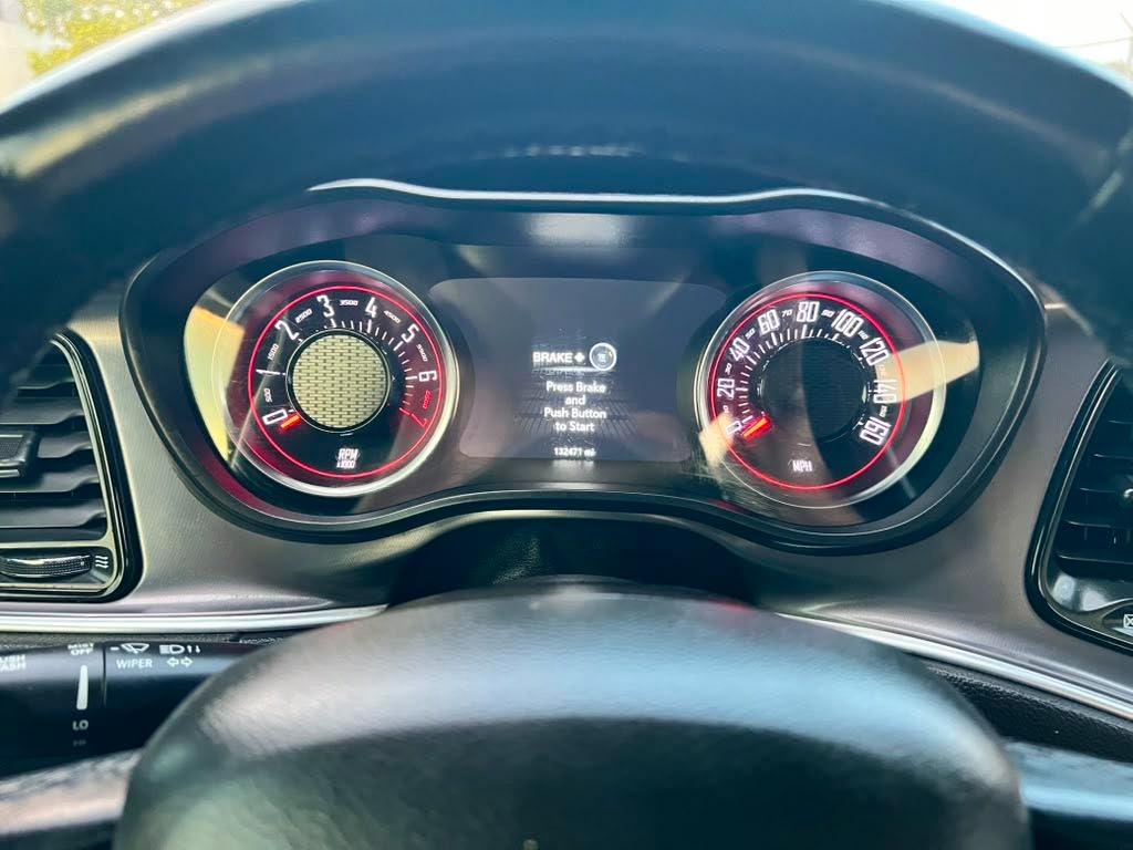 Dodge Challenger SXT 2020