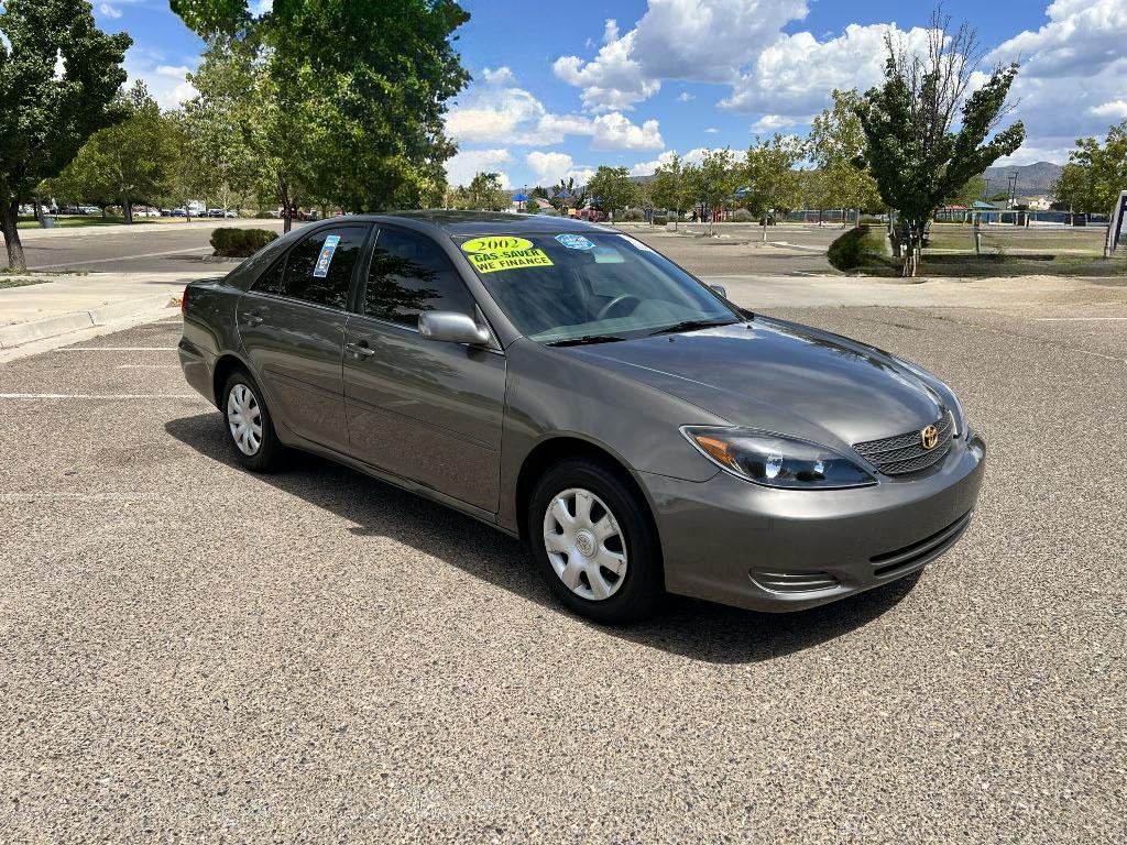 Toyota Camry LE 2002