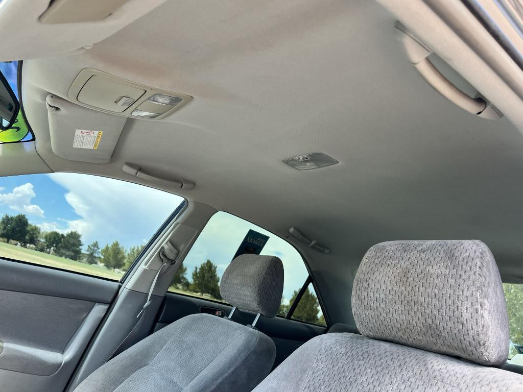Toyota Camry LE 2002