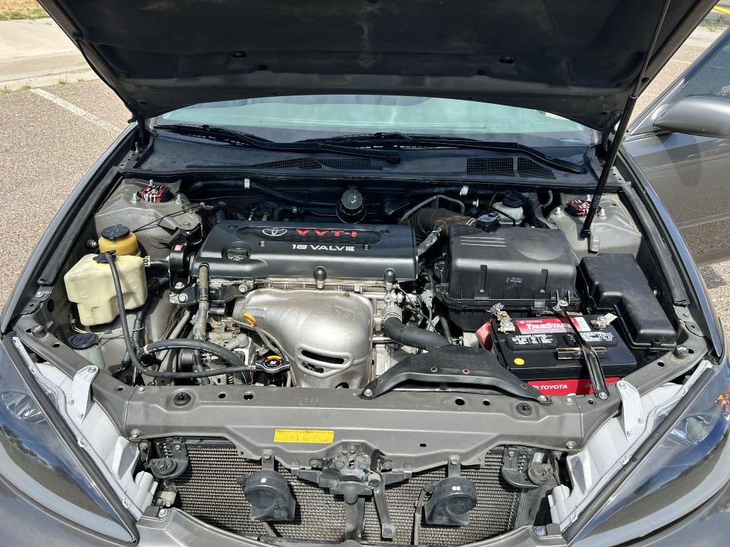 Toyota Camry LE 2002