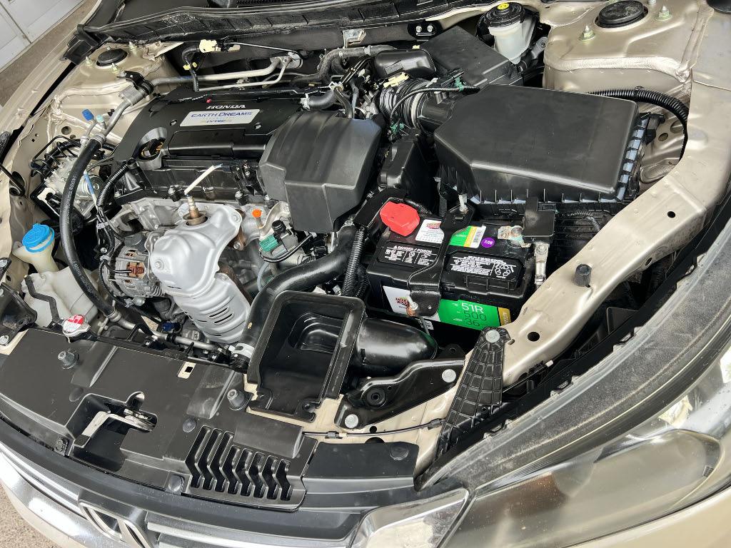 Honda Accord LX Sedan CVT 2013