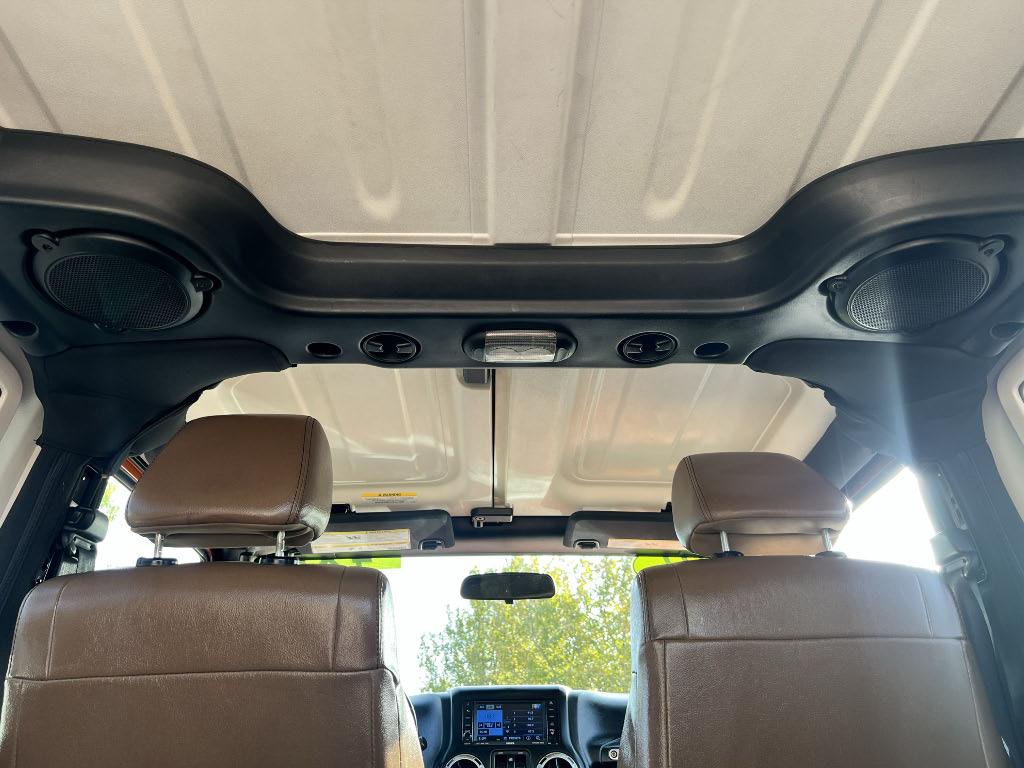Jeep Wrangler Rubicon 4WD 2011