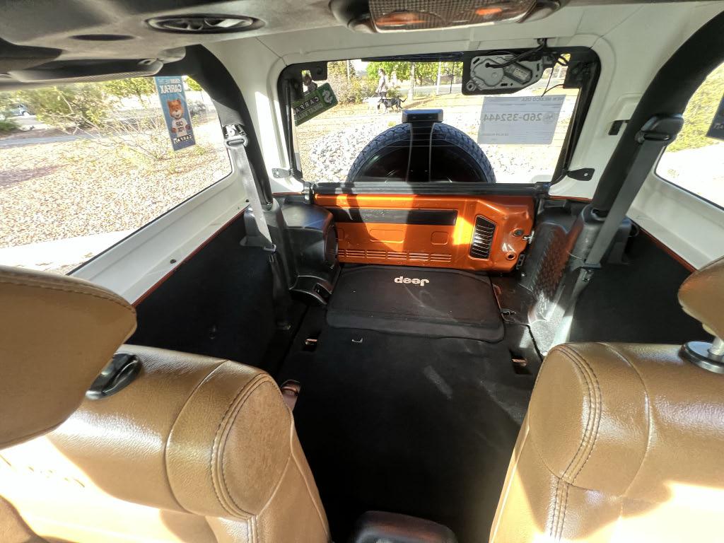 Jeep Wrangler Rubicon 4WD 2011