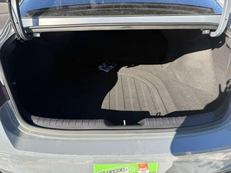 Hyundai Elantra SEL 2021