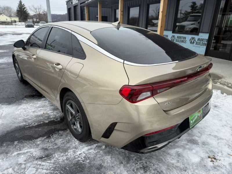 Kia K5 LXS 2021