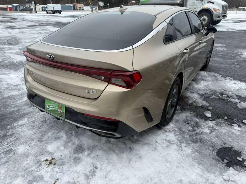 Kia K5 LXS 2021