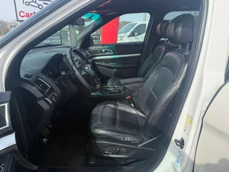 Ford Explorer XLT FWD 2016