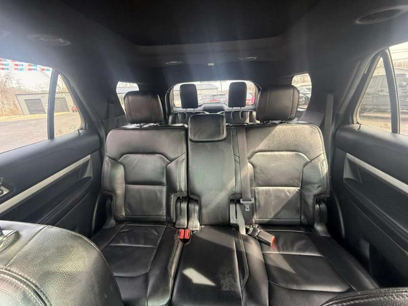 Ford Explorer XLT FWD 2016