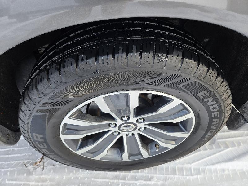 Nissan Armada SV AWD 2019