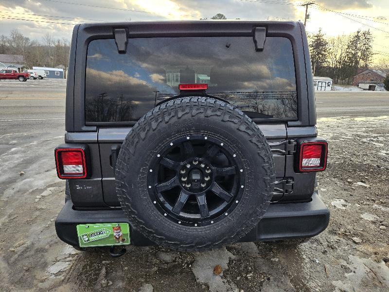 Jeep Wrangler Unlimited Sport 2018