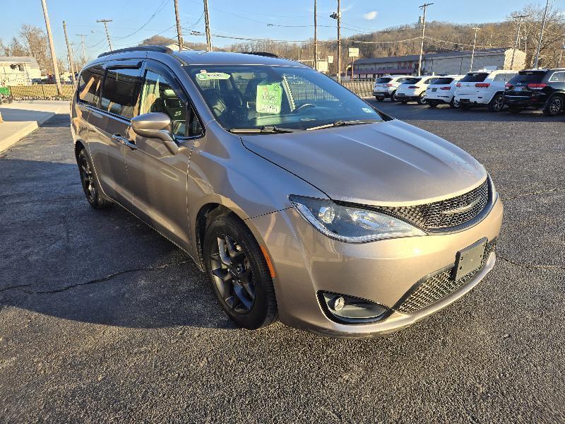 Chrysler Pacifica Touring-L 2018