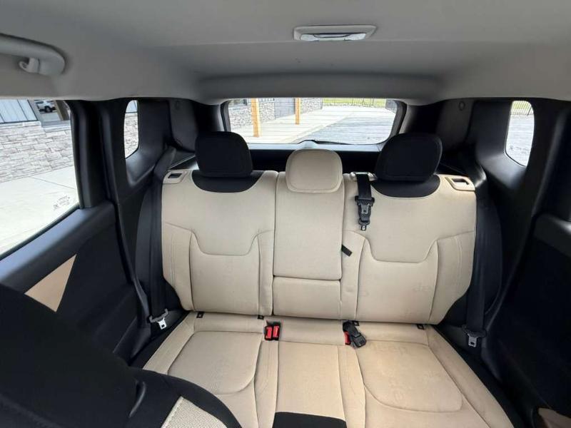 Jeep Renegade Latitude 4WD 2016