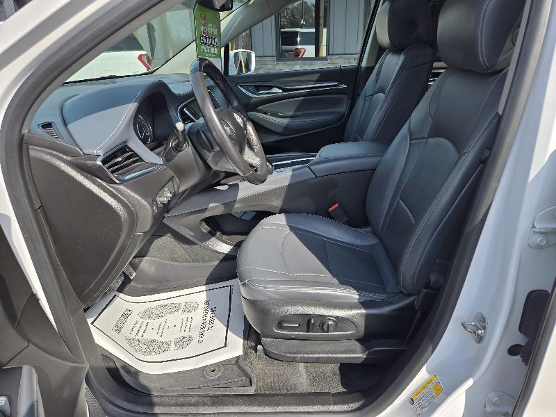 Buick Enclave Essence AWD 2019