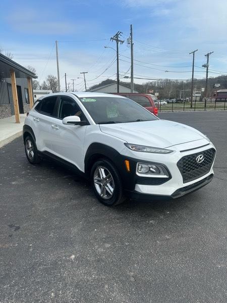 Hyundai Kona SE 2021