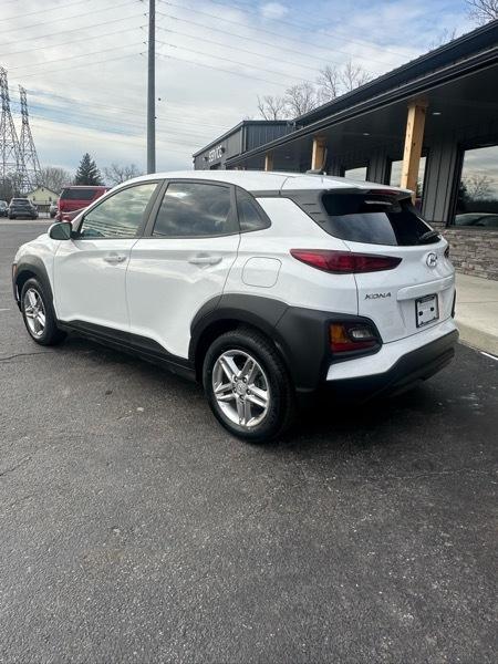 Hyundai Kona SE 2021