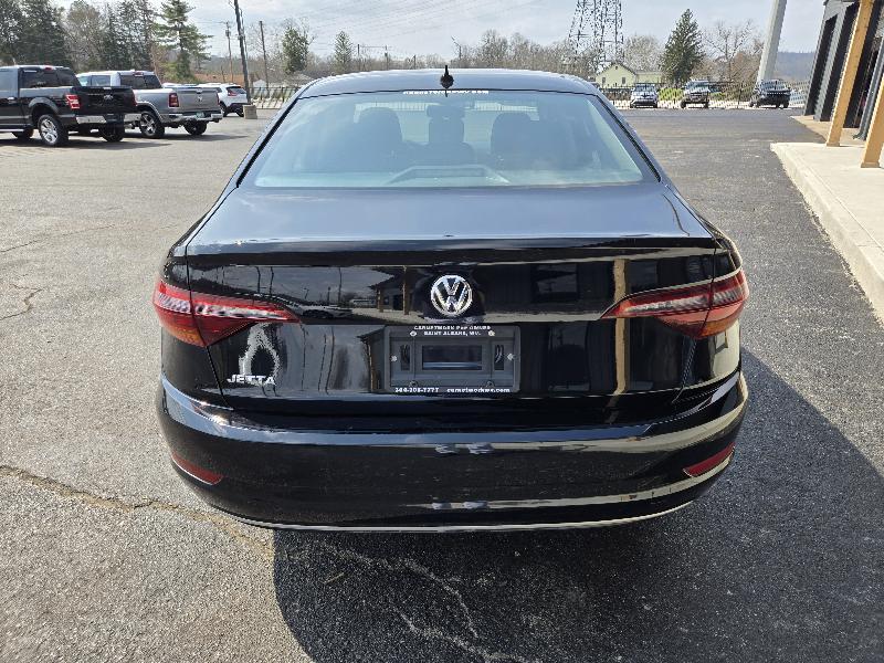 Volkswagen Jetta 1.4T S 8A 2019