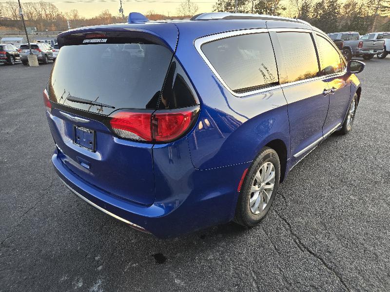 Chrysler Pacifica Touring-L 2019