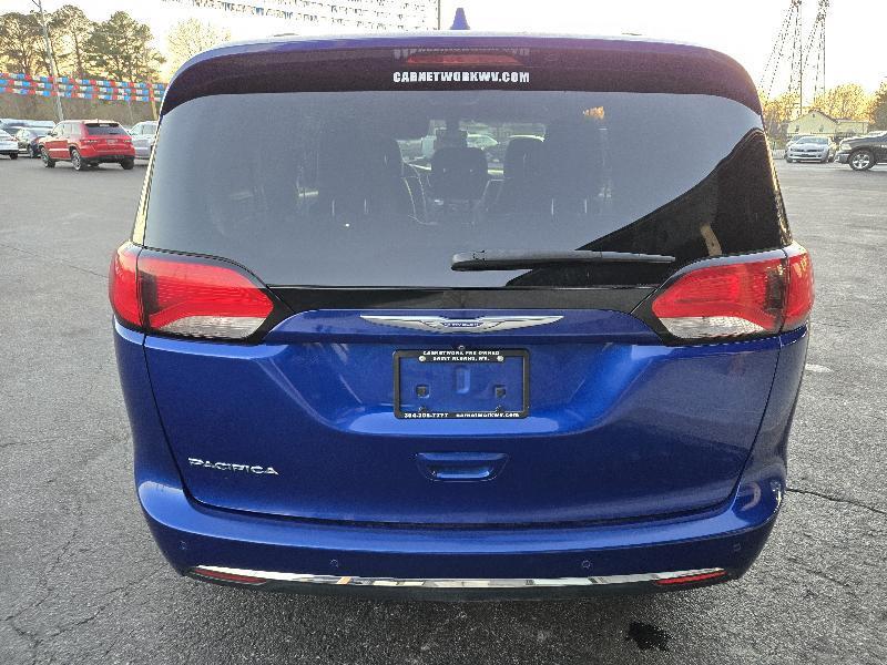 Chrysler Pacifica Touring-L 2019