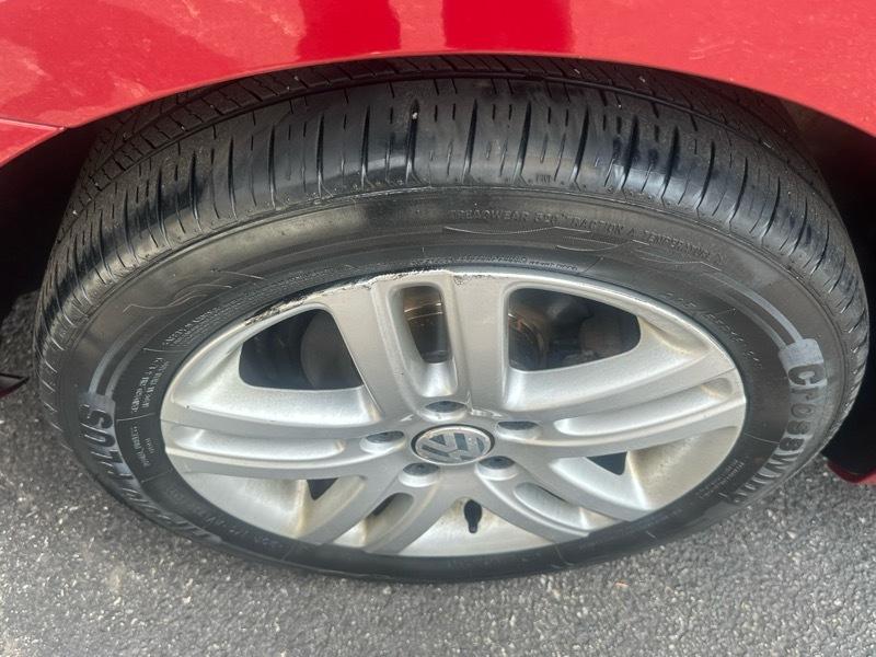 Volkswagen Jetta 1.4T S 6A 2018