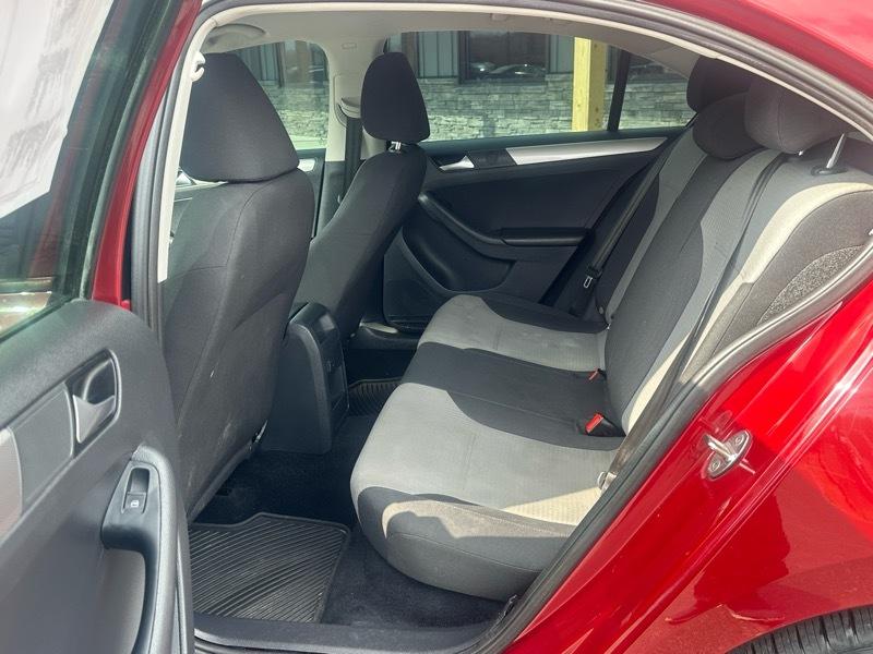 Volkswagen Jetta 1.4T S 6A 2018