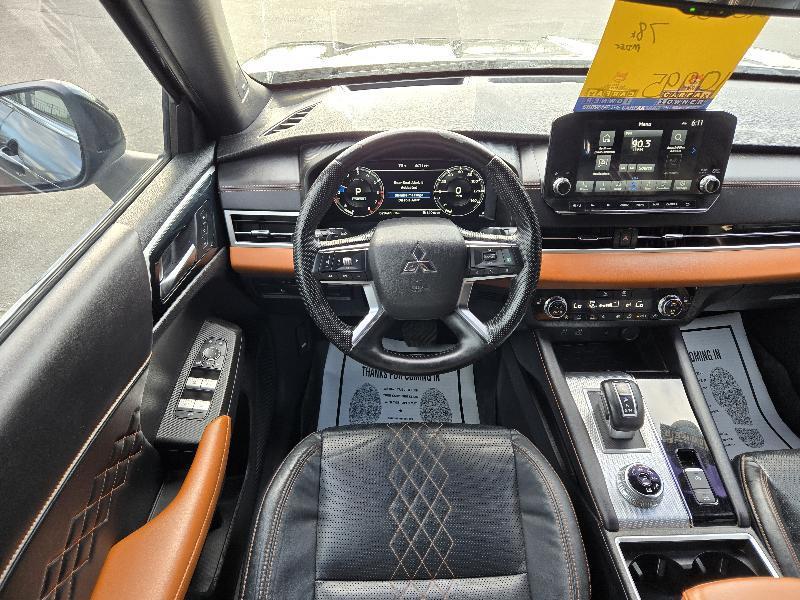 Mitsubishi Outlander SEL 4WD 2022