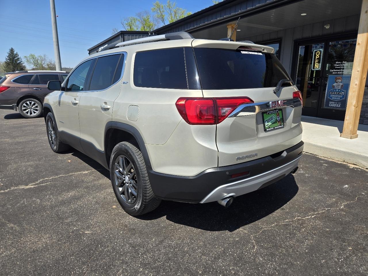 GMC Acadia SLT-1 FWD 2017