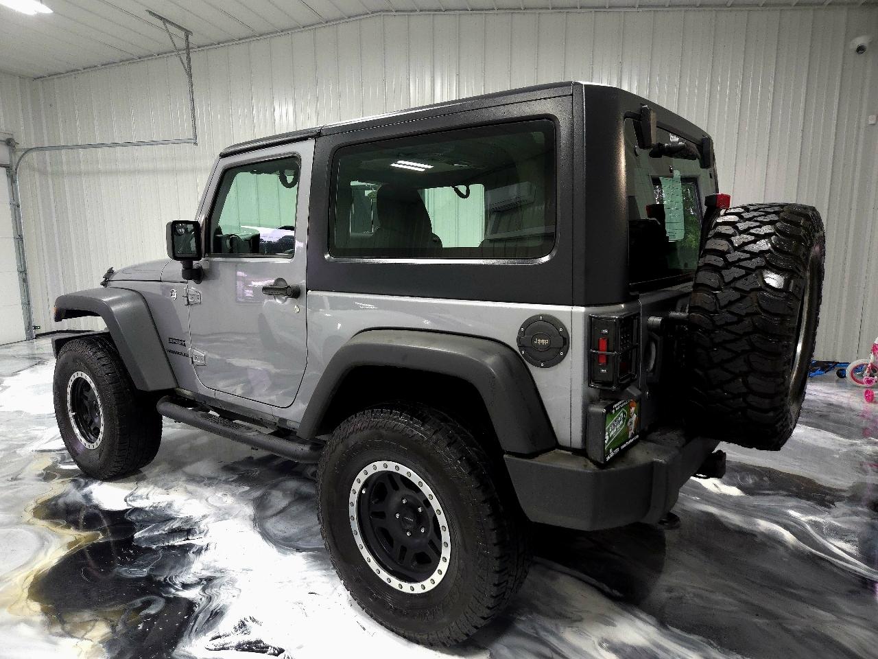 Jeep Wrangler Sport 4WD 2013