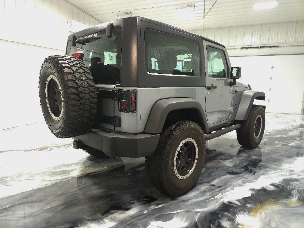 Jeep Wrangler Sport 4WD 2013
