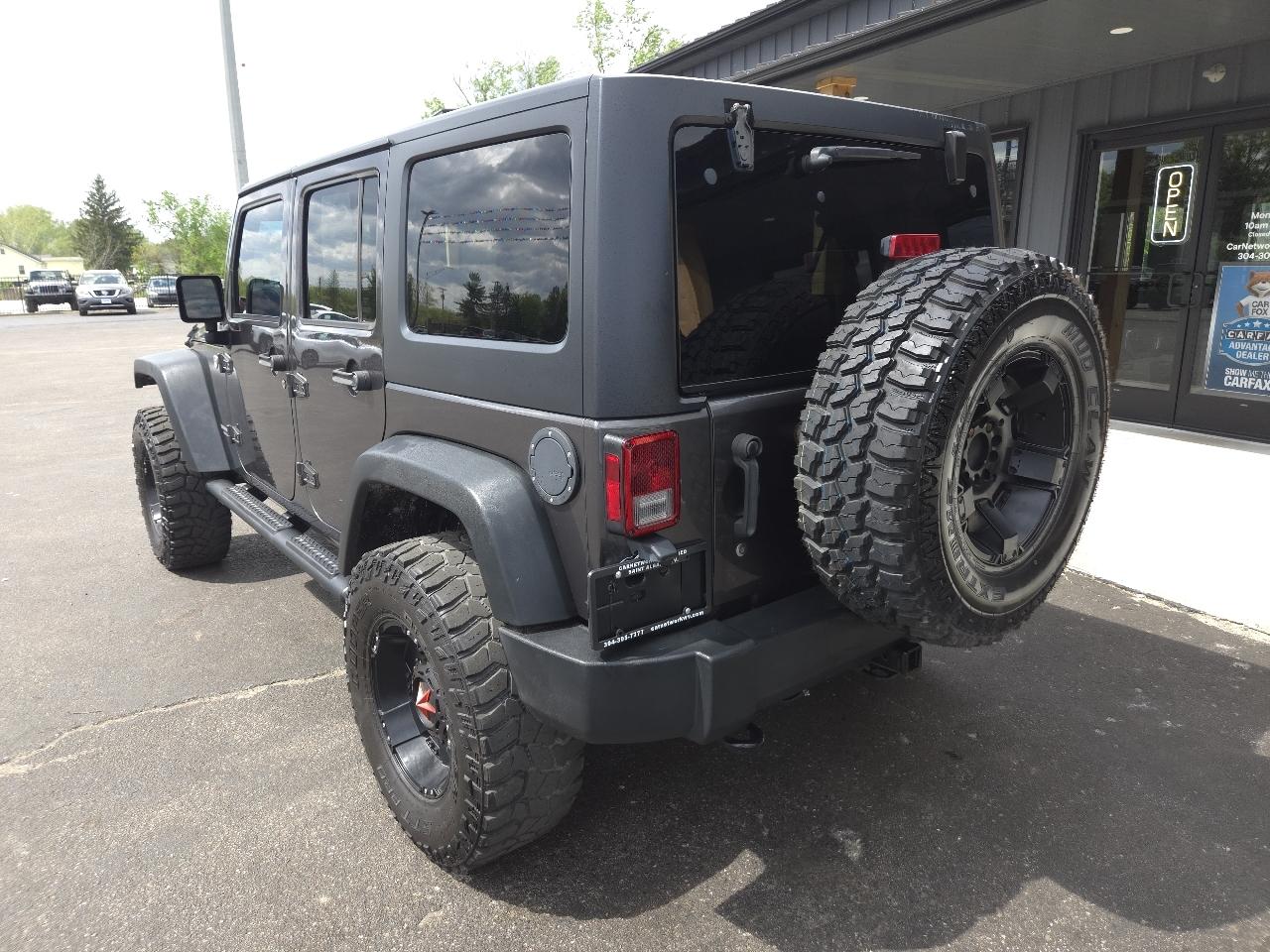 Jeep Wrangler Unlimited Sport 4WD 2017