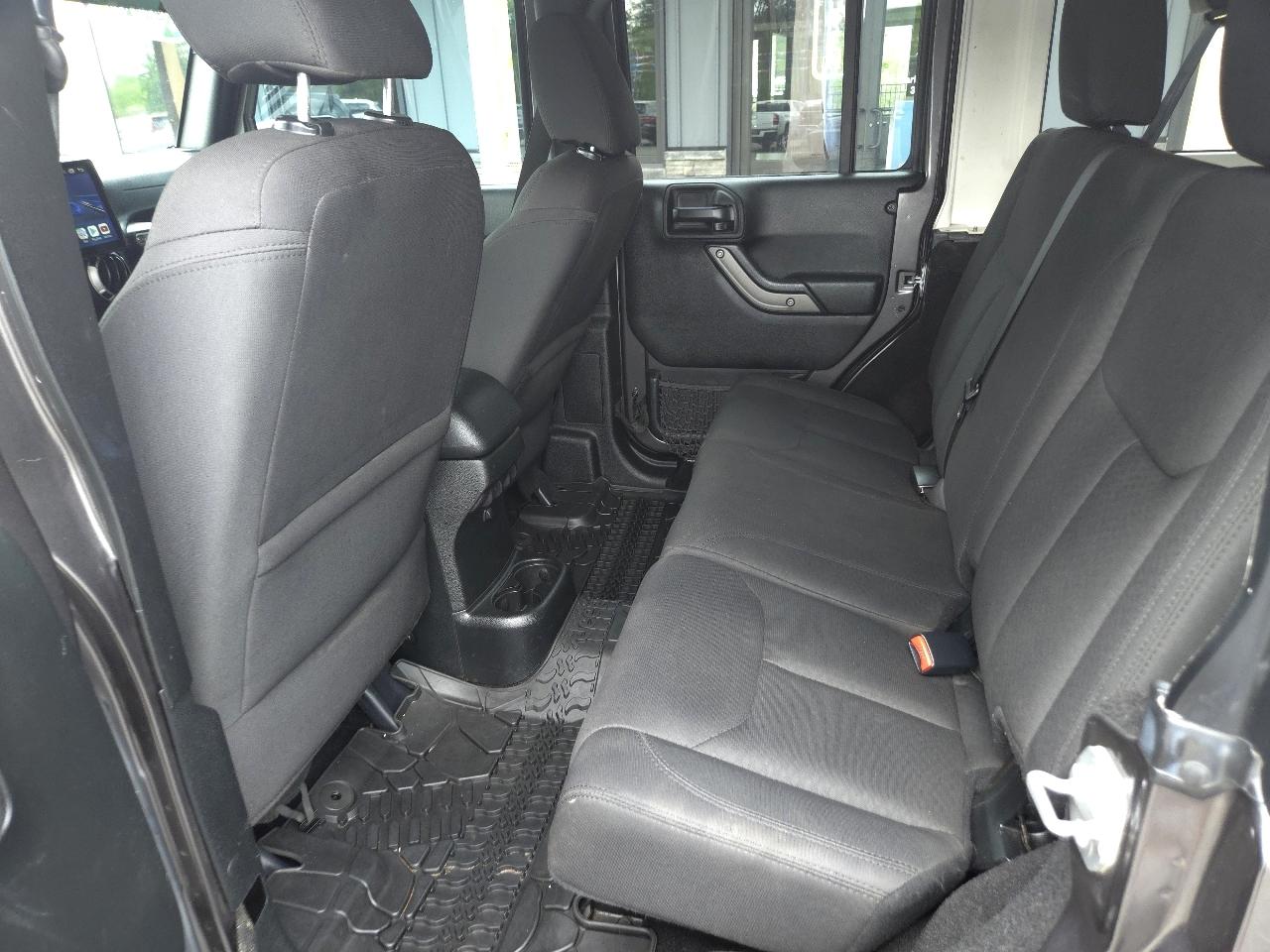 Jeep Wrangler Unlimited Sport 4WD 2017