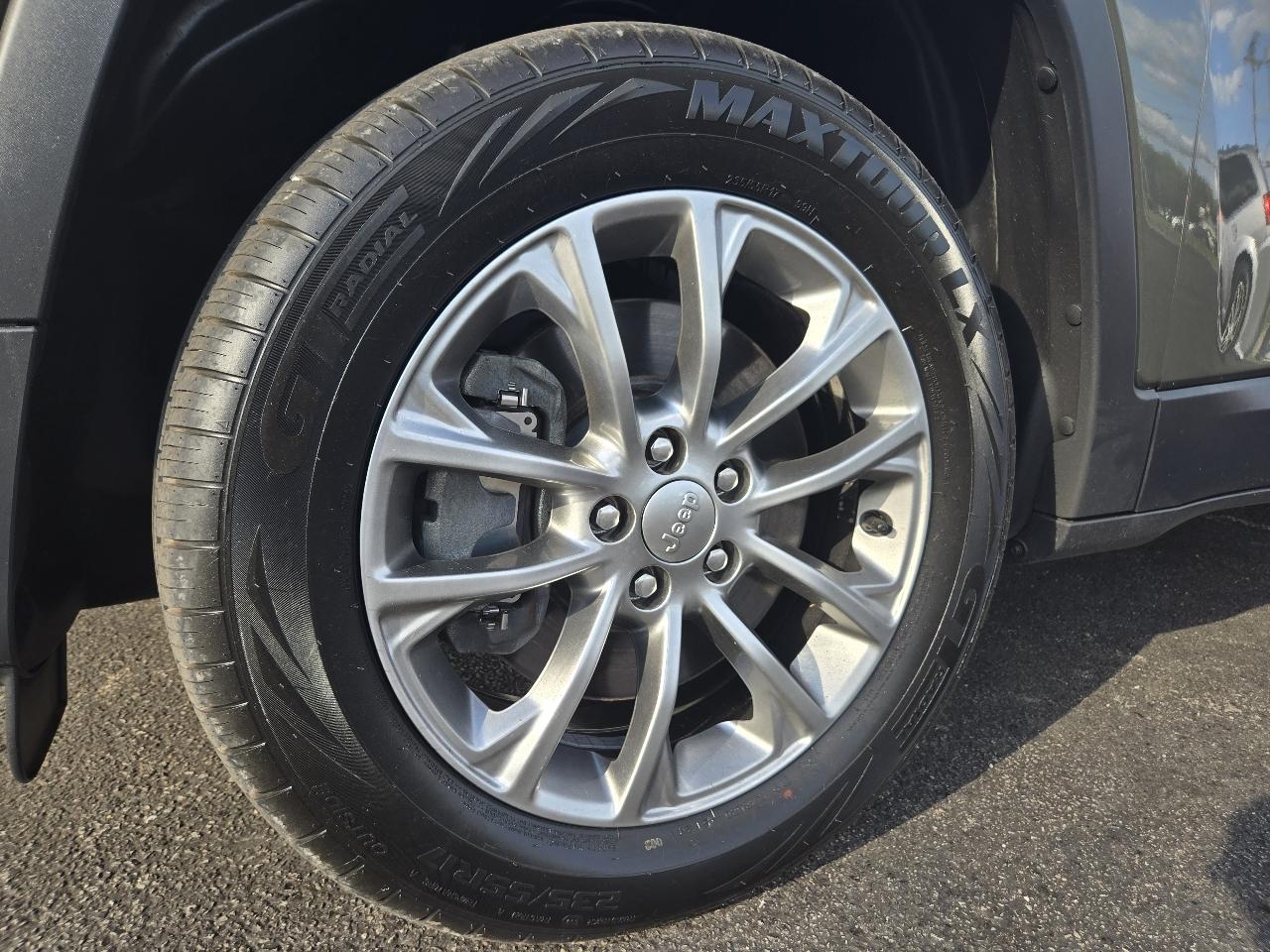 Jeep Cherokee Latitude Plus 4WD 2020