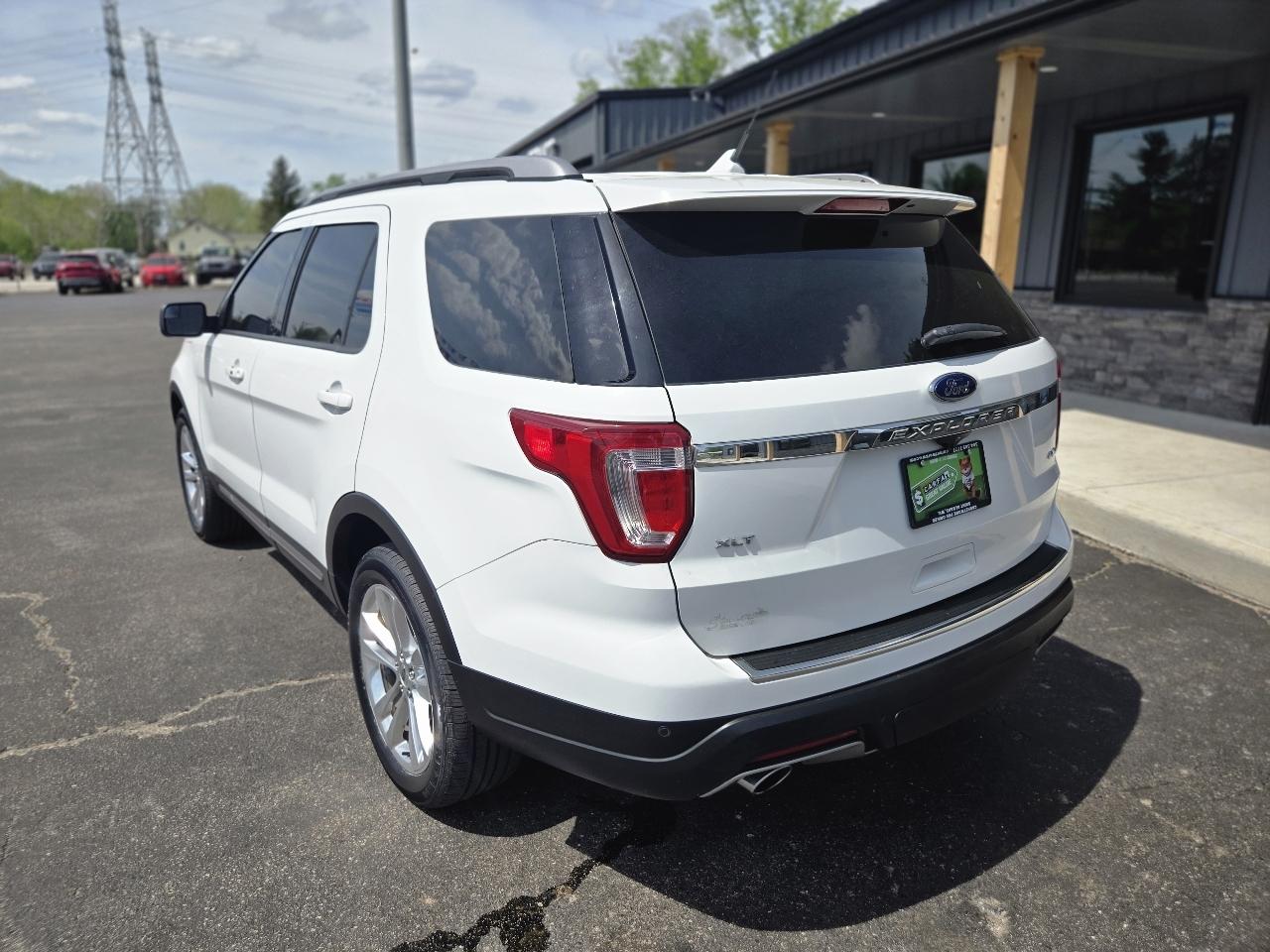 Ford Explorer XLT 4WD 2018