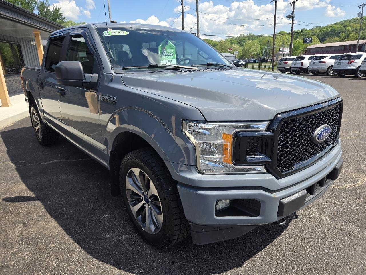 Ford F-150 XL SuperCrew 5.5-ft. Bed 4WD 2019